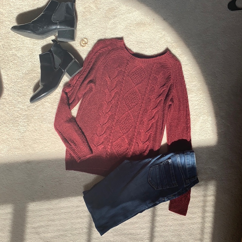 Burgundy Knitted Sweater